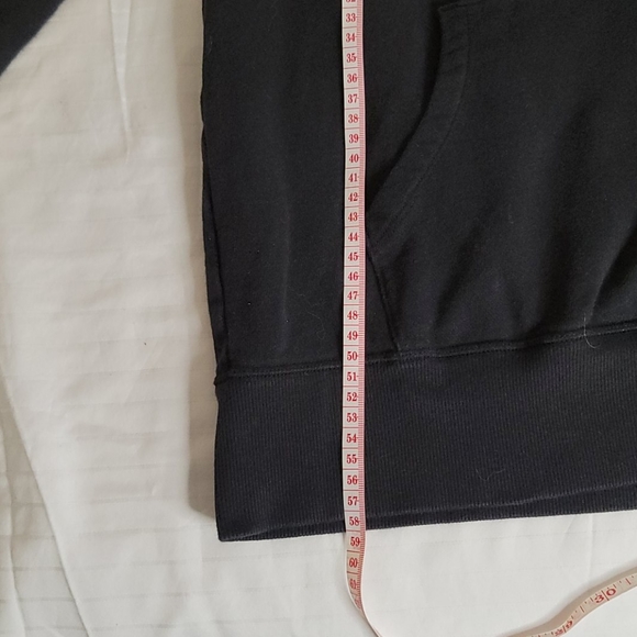 KAWS Uniqlo Limited Peanuts Logo Hoodie Sweatshirt - Picture 9 of 12